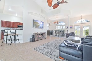 Smart TV, DVD player, books