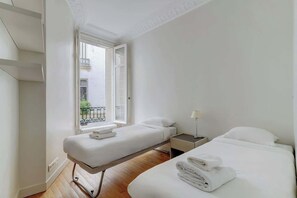 3 Schlafzimmer, Bügeleisen/Bügelbrett, WLAN, Bettwäsche