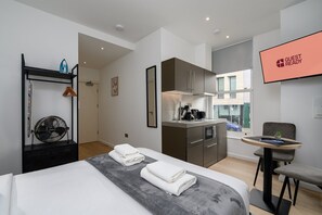 1 bedroom, iron/ironing board, Internet, bed sheets