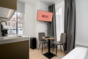 Dining - GuestReady – Greenwich Studio near the Cutty Sark (London)