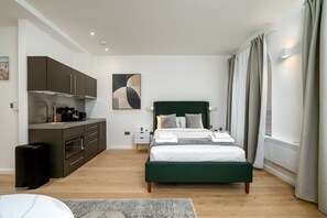 1 bedroom, iron/ironing board, Internet, bed sheets