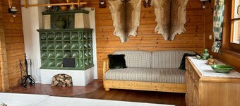 Cabin 'Preisöxlhütte' with Mountain View, Private Terrace and Wi-Fi