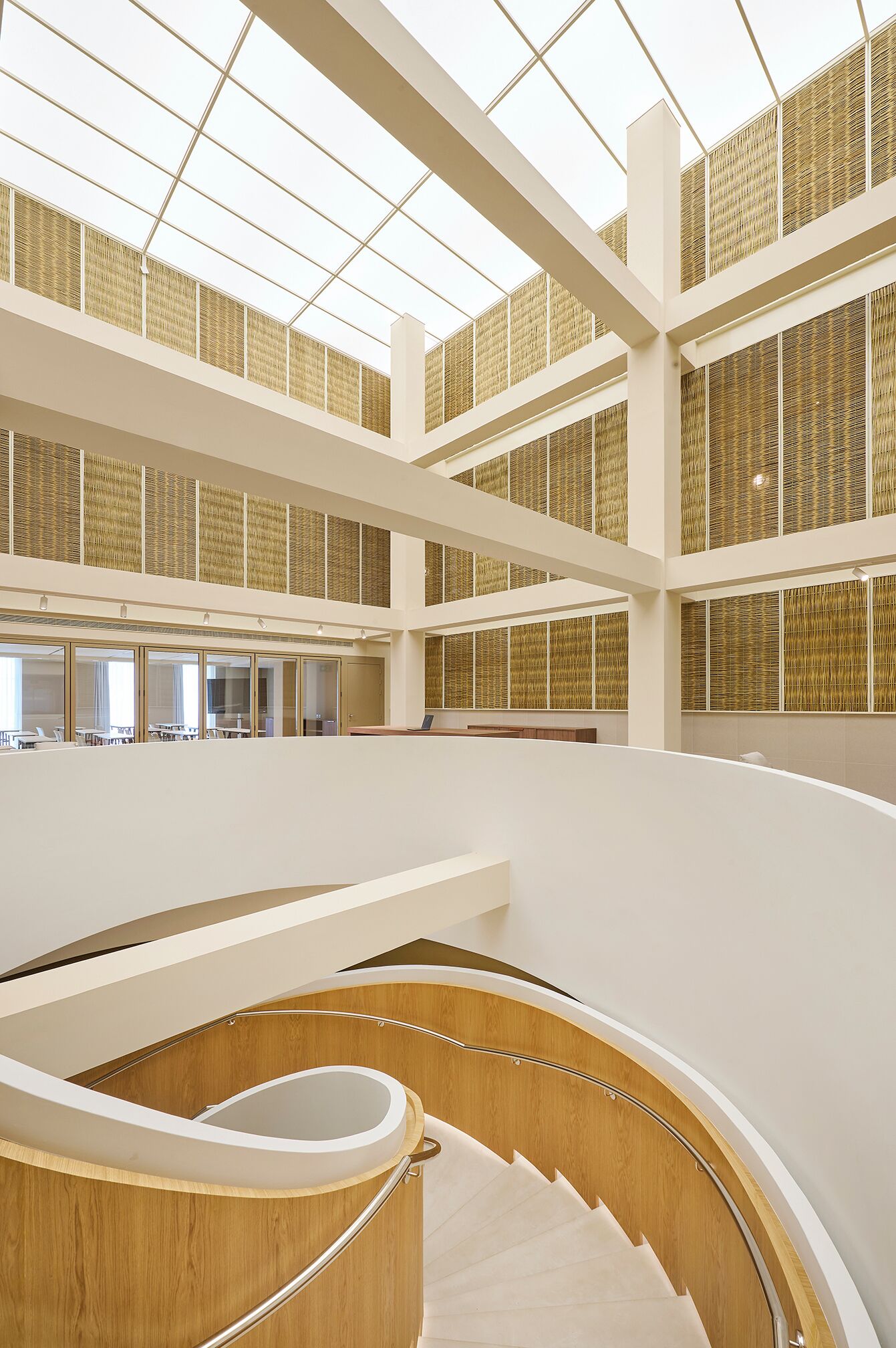 تفاصيل الفندق من الداخل