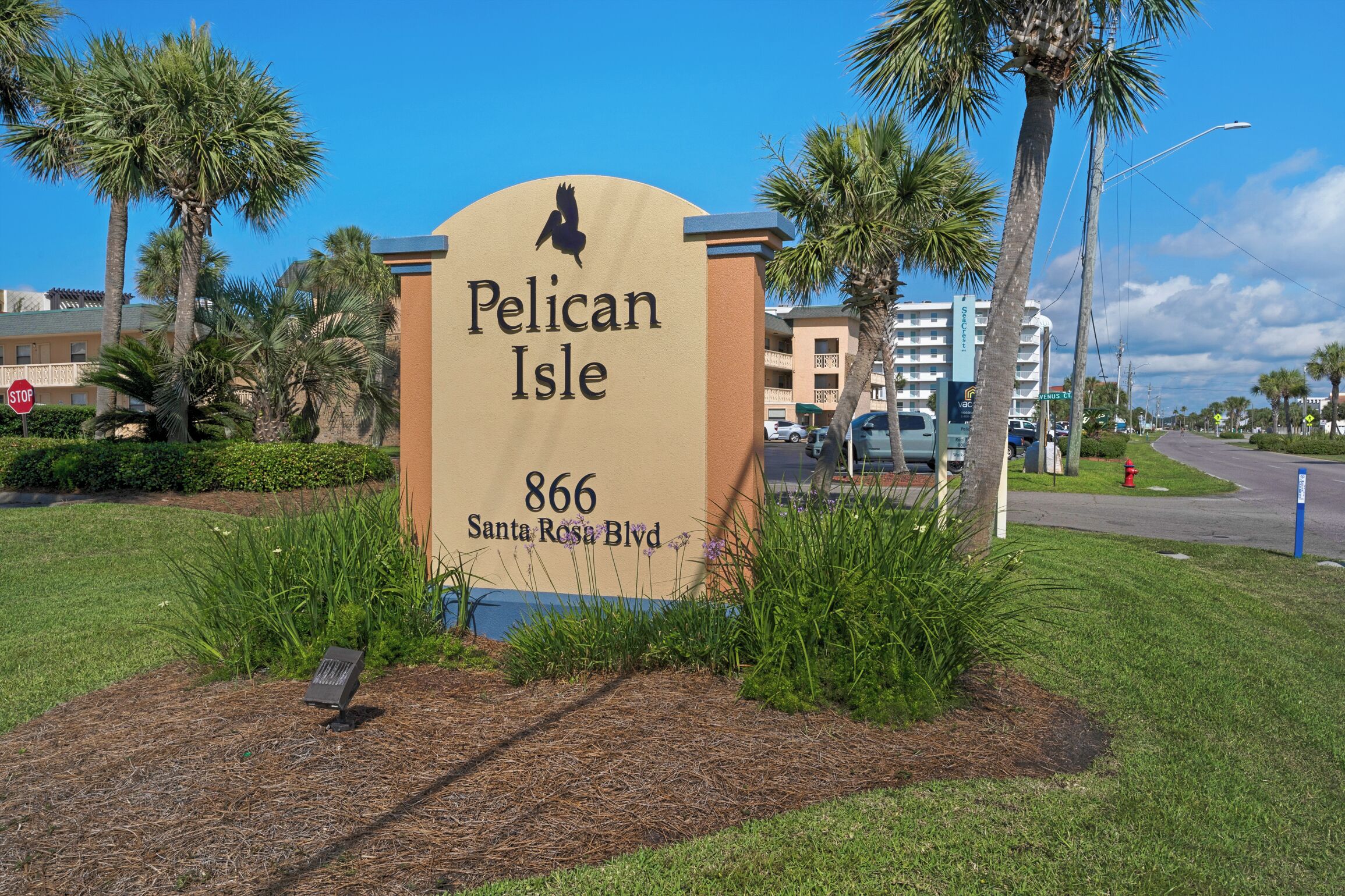 Pelican Isle