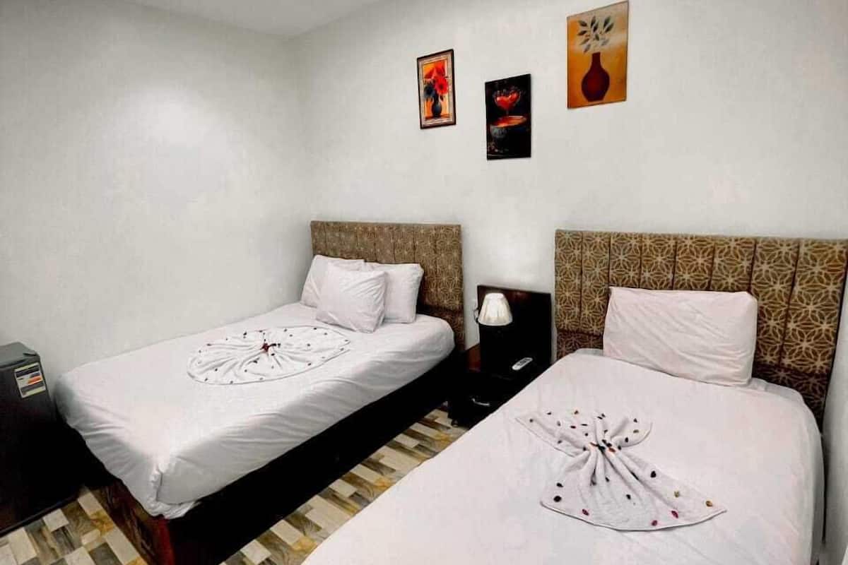 Phòng đôi Tiêu chuẩn, 2 phòng ngủ, máy điều hòa | Truy cập Internet không dây miễn phí