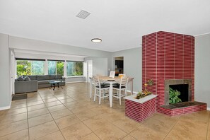 Dining - Remodeled Home with Heated Pool (Siesta Key)