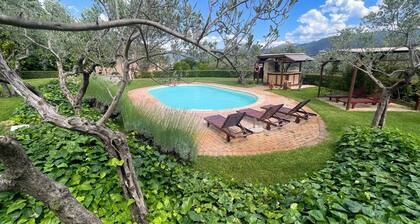 Spoleto Tranquilita Sleeps 16 With Wifi Pool Yoga Studio Gardens and Views