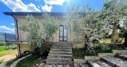 Spoleto Tranquilita Sleeps 16 With Wifi Pool Yoga Studio Gardens and Views