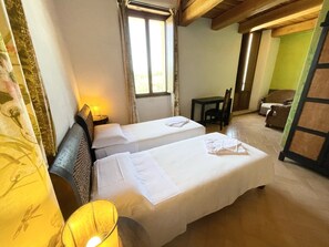 Villa, plusieurs chambres, piscine privée, vue jardin