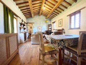 Villa, Multiple Bedrooms, Private Pool, Garden View | Interior - Spoleto Tranquilita Sleeps 16 With Wifi Pool Yoga Studio Gardens and Views (Spoleto)