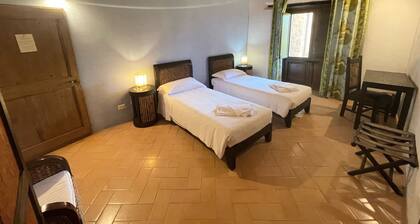 Spoleto Tranquilita Sleeps 16 With Wifi Pool Yoga Studio Gardens and Views