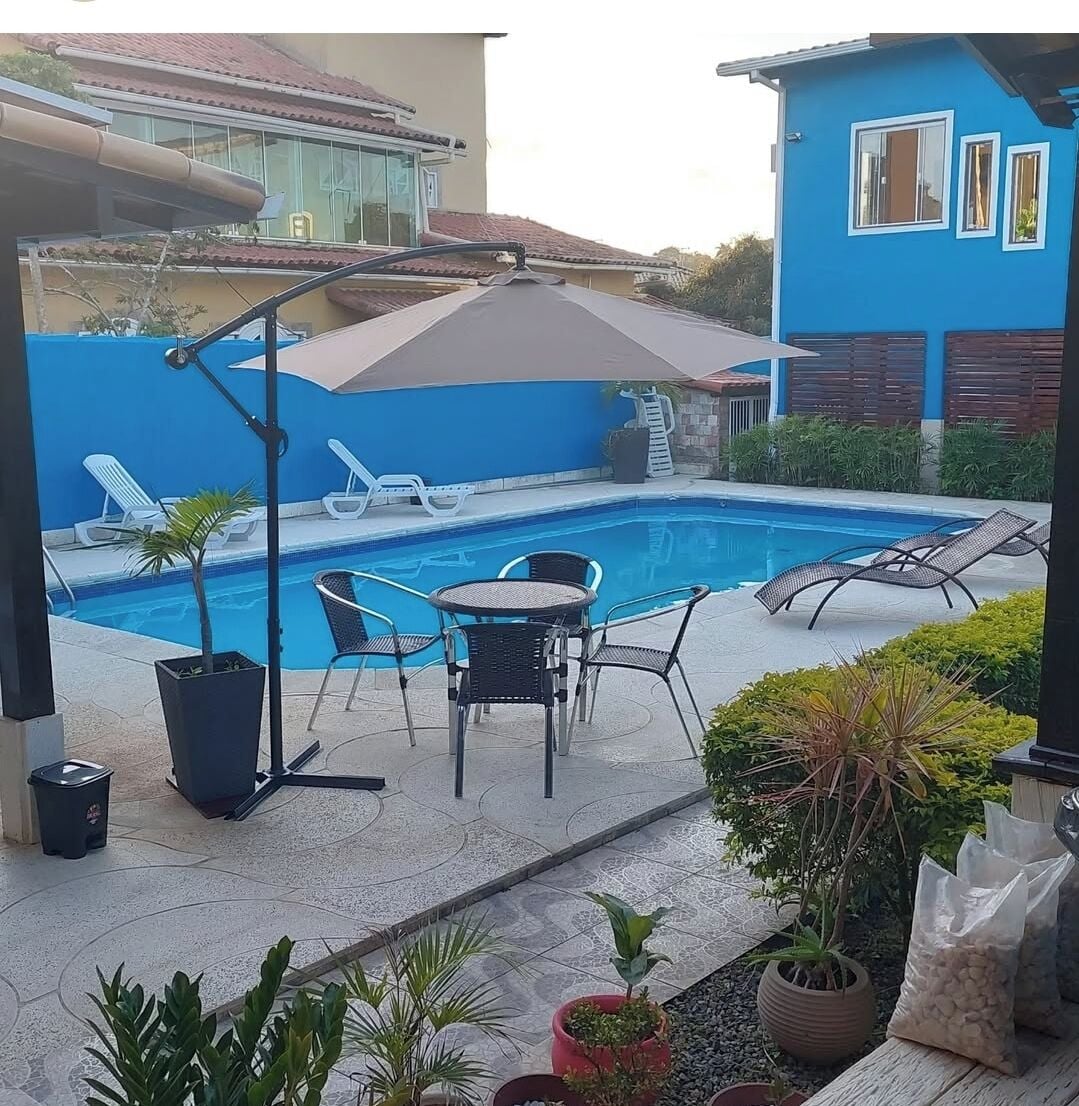 Fachada da propriedade