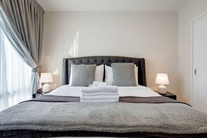 3 chambres, bureau, fer et planche à repasser, Wi-Fi gratuit