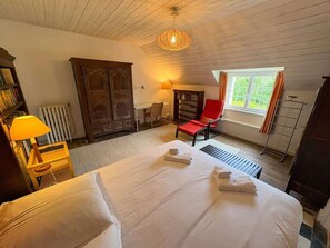 4 bedrooms, desk, free WiFi, bed sheets - La Bicoque - Pretty Breton house near the beach (Landunvez)