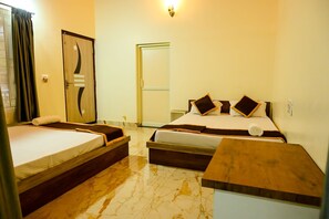 ห้องแฟมิลี่สำหรับสี่ท่าน | เตารีด/โต๊ะรีดผ้า