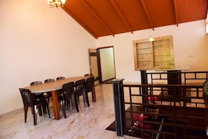 Dining - Cliff Haven Homestay (Chikkamagaluru)