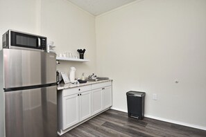 Micro-ondes, plaque de cuisson