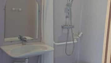 Double Room - Accessible for People with Reduced Mobility | Bathroom | Shower, rainfall showerhead, free toiletries, hair dryer (on request)