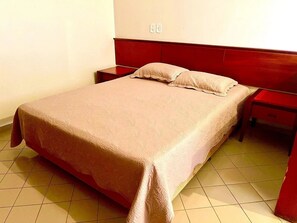 Room - Eldorado Flat (Caldas Novas)