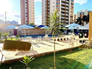 Outdoor dining - Eldorado Flat (Caldas Novas)