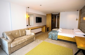 Deluxe Double Room, Ocean View | Desk, laptop workspace, bed sheets - Kaleli Deluxe Homes (Kas)