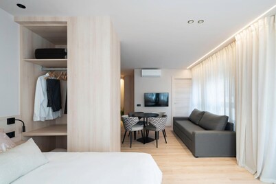 Apartment 'Ca Gracia 3 Suite' with Wi-Fi and Air Conditioning