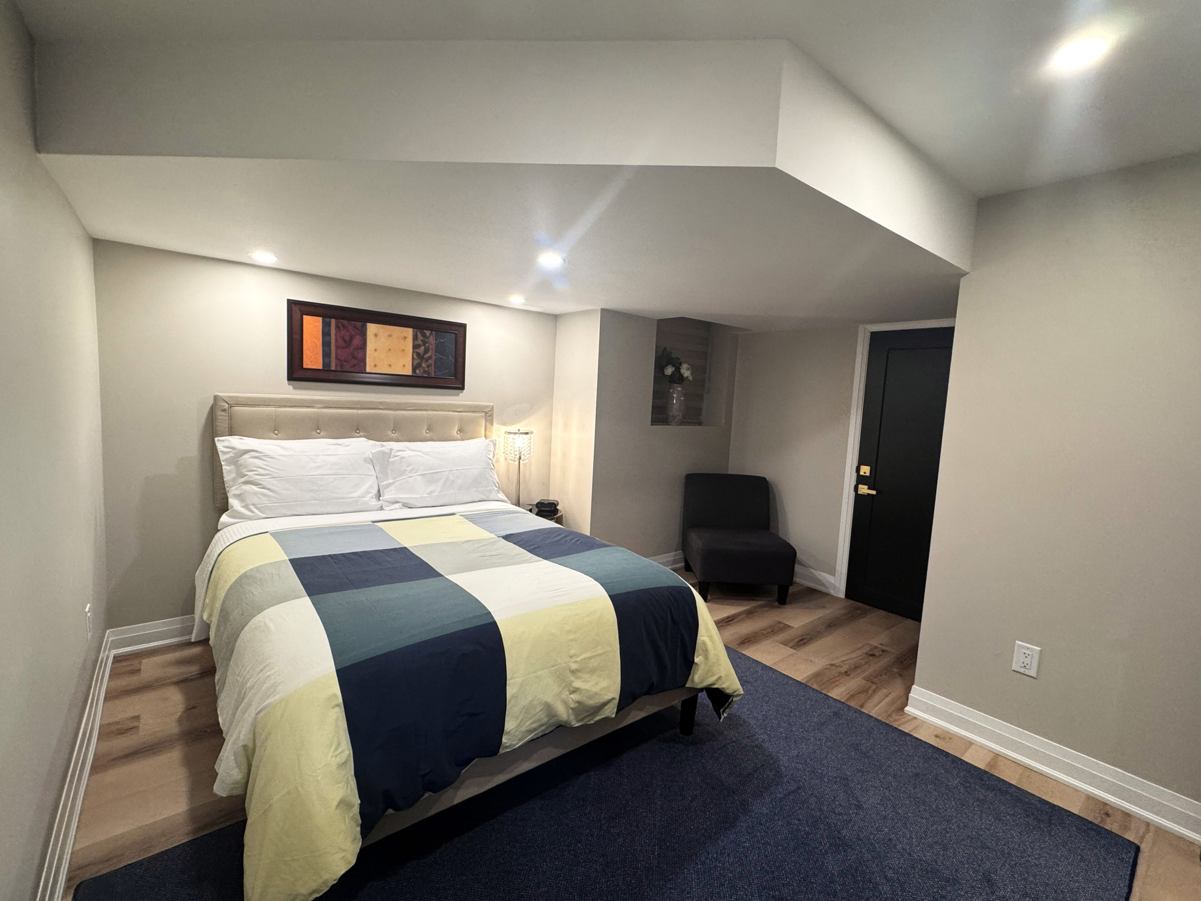 2 habitaciones, tabla de planchar con plancha y wifi gratis 