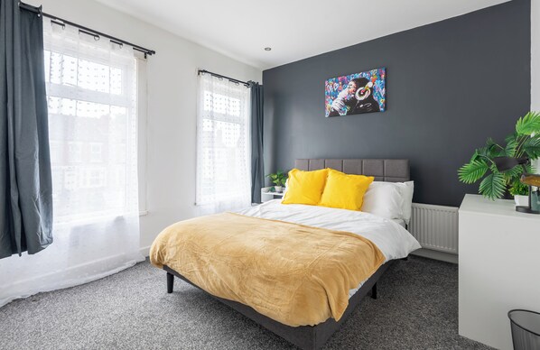 3 chambres, Wi-Fi, draps fournis