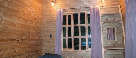 2 dormitorios, Internet, ropa de cama