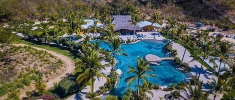 Villa | Alberca | Alberca al aire libre