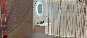 Romantic Room&SPA in an 18th-century Mediterranean winegrower's house