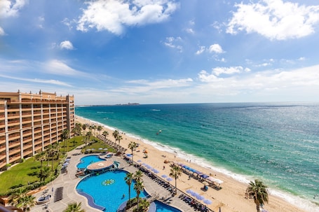 屋外プール、温水プール. 2-bedroom condo on the sea of Cortez located on Sandy Beach in Puerto Penasco