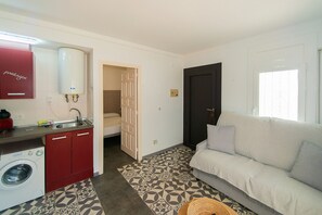 TV - WELCS APARTMENT 273 EMP with public swimming pool (Rosas / Roses)