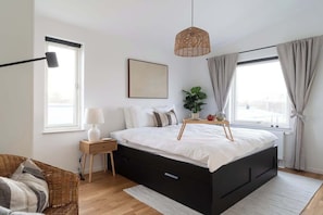 3 Schlafzimmer, Bügeleisen/Bügelbrett, WLAN, Bettwäsche