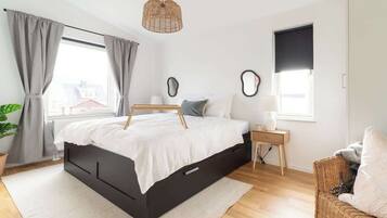 3 Schlafzimmer, BĂŒgeleisen/BĂŒgelbrett, WLAN, BettwĂ€sche