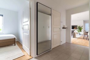3 Schlafzimmer, BĂŒgeleisen/BĂŒgelbrett, WLAN, BettwĂ€sche