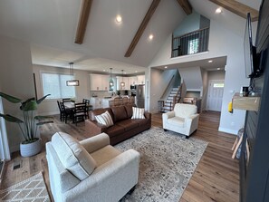 TV connectée, cheminée