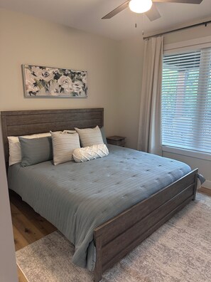 3 makuuhuonetta, ilmainen Wi-Fi, vuodevaatteet