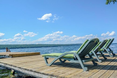 The Rocks - A Victorian Cottage on Seneca Lake