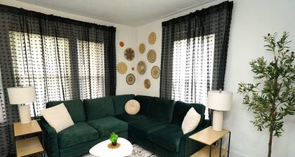 Cozy Stay 3BR + Boat Parking
