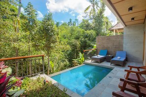 Desk, free WiFi - MJ House (Ubud)