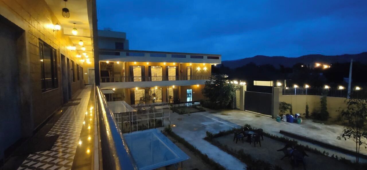 Overnatningsstedets facade