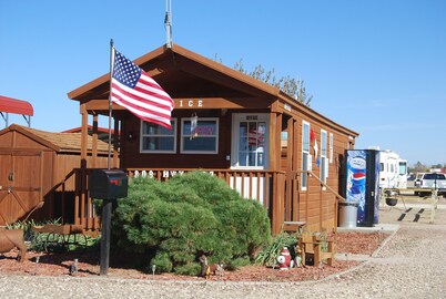 The Golden Spread Cabin in Silverton Texas