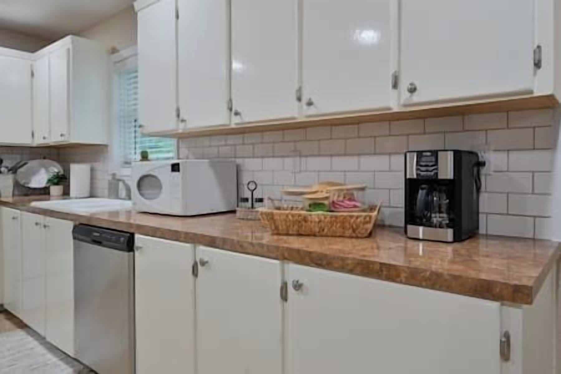 Kochgeschirr/Geschirr/Besteck