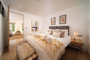 1 bedroom, iron/ironing board, travel cot, WiFi