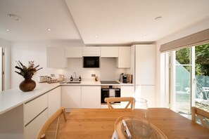 Microwave, oven, dishwasher