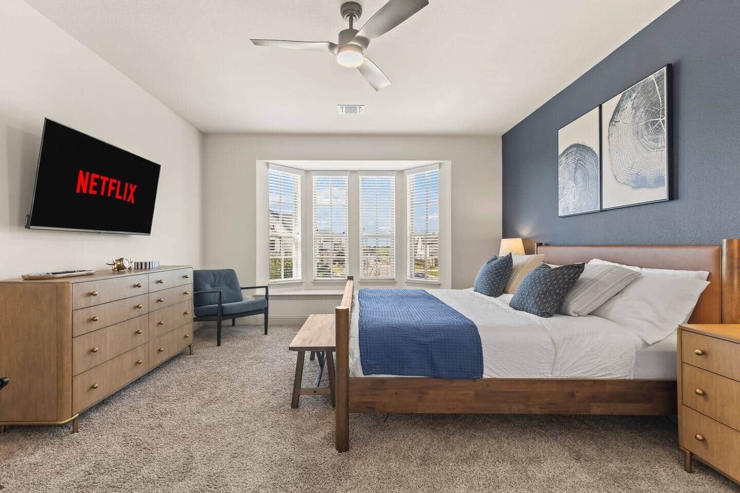 3 bedrooms, desk, iron/ironing board, WiFi