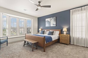 3 bedrooms, desk, iron/ironing board, WiFi