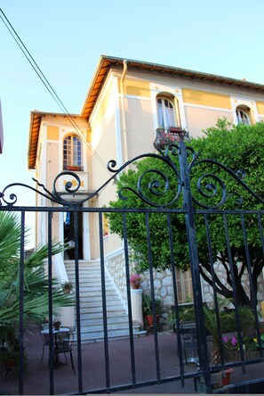 Extérieur