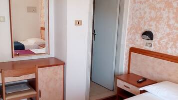 Chambre avec lits jumeaux
